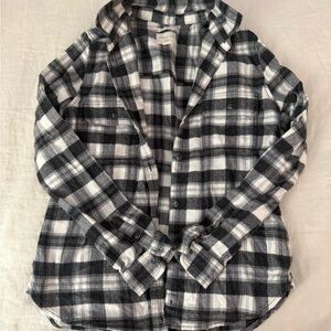 American Eagle Outfitters Gray and White Plaid Shirt